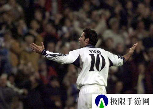 增能菲戈首登绿茵 右路天尊传中大师